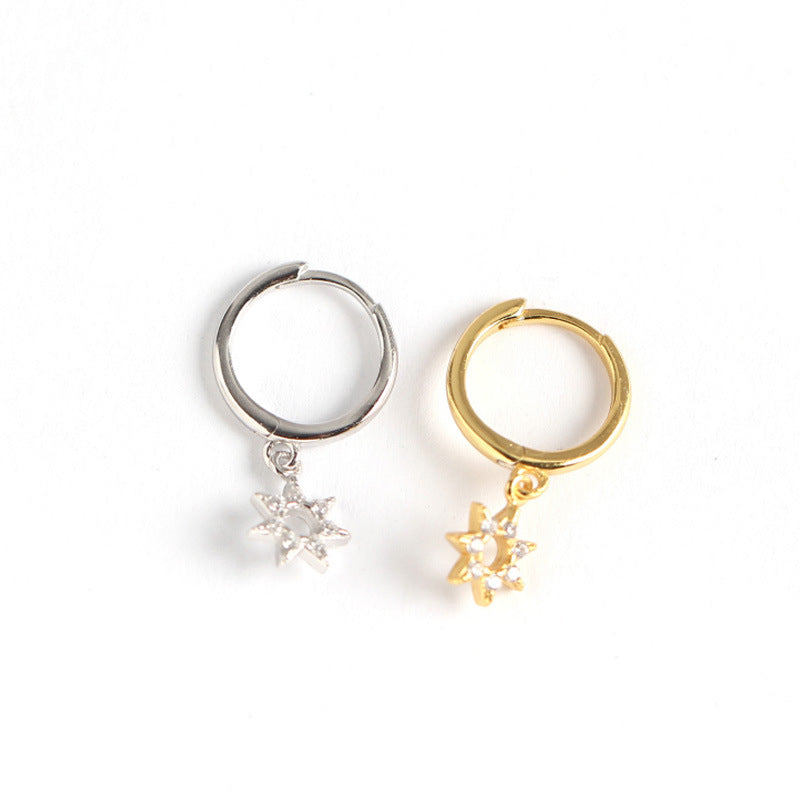 Sterling Silber Ohrringe mit Sternen-Design von silverbene, runde Hoops aus 925er Silber mit CZ-Steinen, detailreiche Schmuckstücke