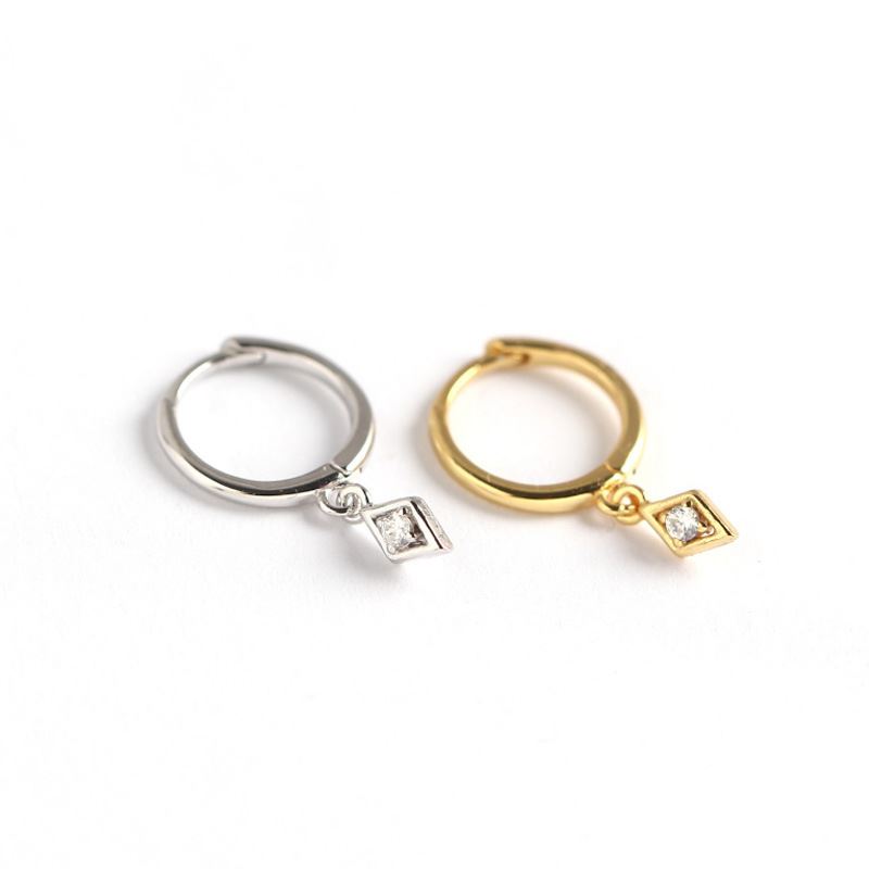 Casual CZ Geometrische Rhombus 925 Sterling Silber Creolen von silverbene, elegante Ohrschmuck mit funkelnden Zirkonia.