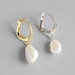 Lade das Bild in den Galerie-Viewer, Office Unique Natural Pearl 925 Sterling Silver Dangling Earrings
