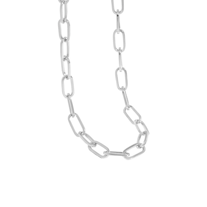 Halskette: minimalistischer, moderner Hollow Chain Choker aus 925 Sterling Silber von silverbene, sichtbares Kettendesign.