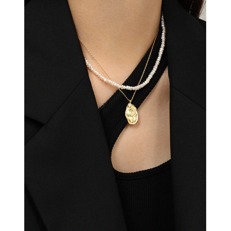 Elegante silberne CZ Rosen Halskette aus 925 Sterling Silber, modern und feminin, von silverbene.