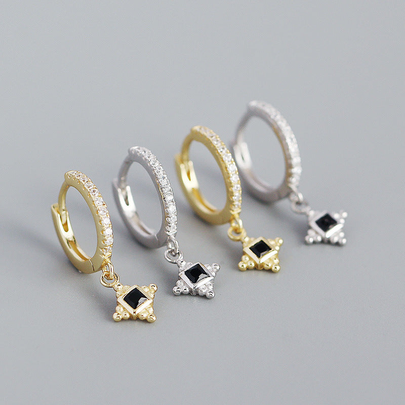 Schwarze CZ Stern Hoop Ohrringe aus 925 Sterlingsilber - SterlingSilberSchmuck