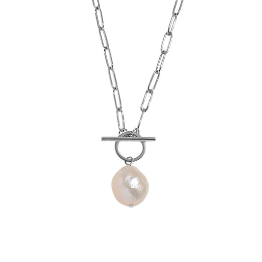 Elegant modern Naturperlen Halskette in 925 Sterlingsilber by silverbene, showcasing lustrous pearls and a sleek design.