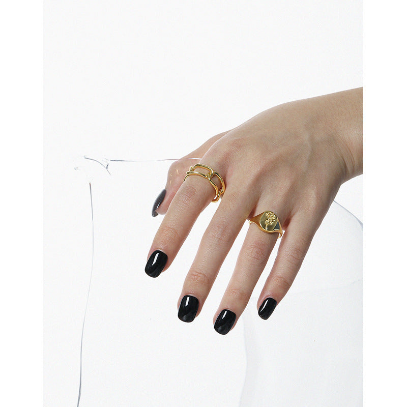 Breiter Hollow Chain Ring in 925 Sterling Silver by silverbene, showcasing a unique adjustable design and elegant shine.