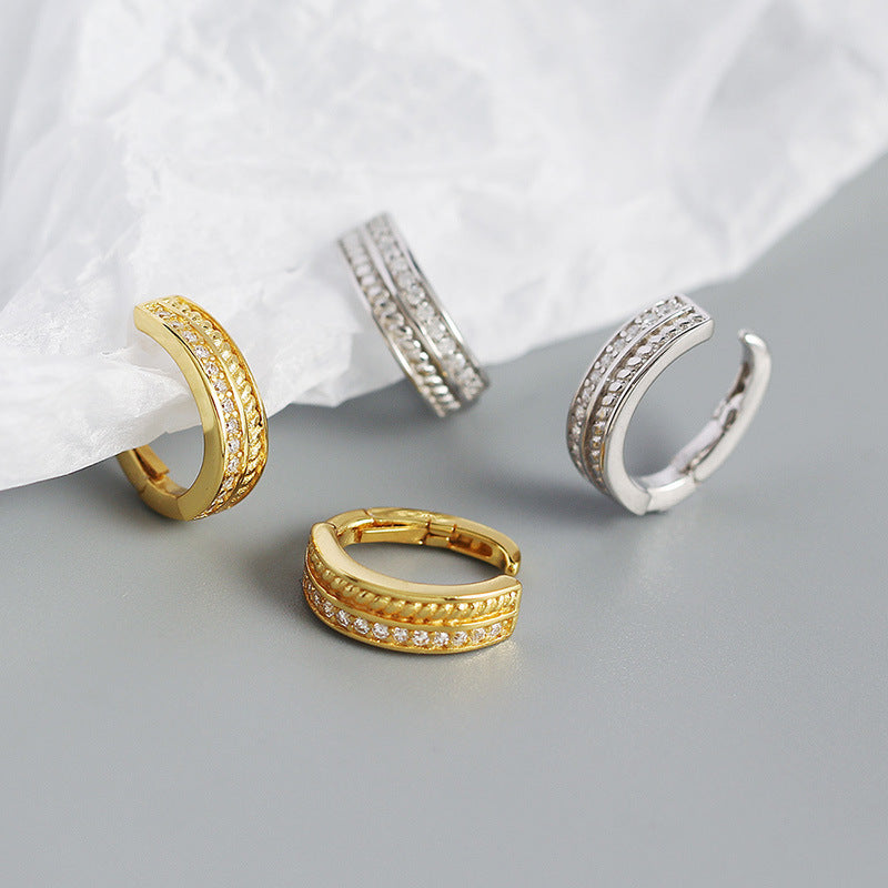 Sterling Silber Ohrringe von silverbene, runde CZ-Steine, nicht pierced, elegante Silberohrschmuck für Damen.