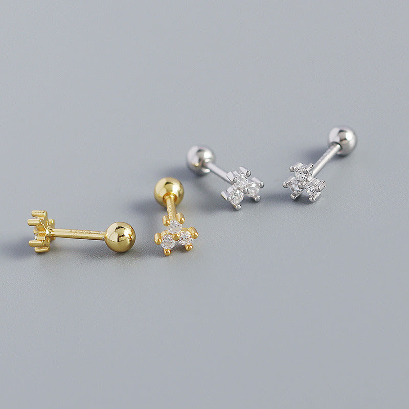 Mini CZ Blumen Ohrstecker aus 925 Sterlingsilber, niedlich und elegant, von silverbene, mit funkelnden Zirkoniasteinen.