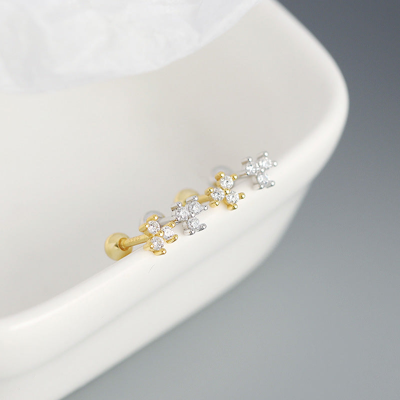 Mini CZ Blumen Ohrstecker aus 925 Sterlingsilber von silverbene, niedlich und elegant, mit funkelnden Zirkonia in Blumenform