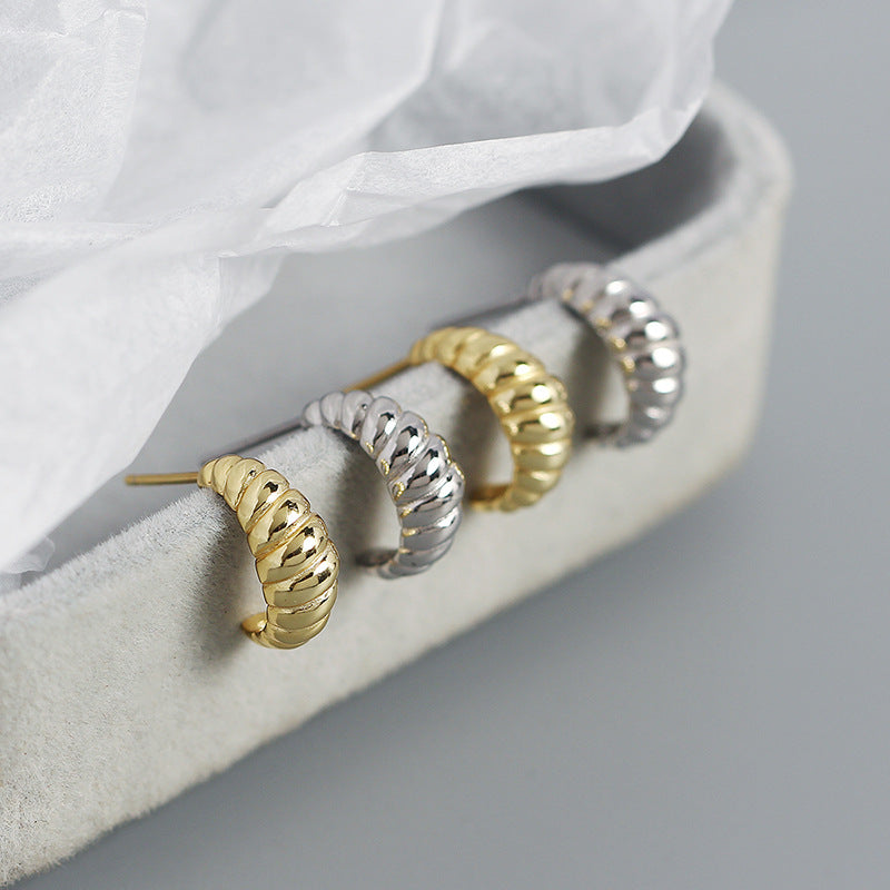 Fashion Twisted OX Horn 925 Sterling Silver Stud Earrings - SterlingSilberSchmuck
