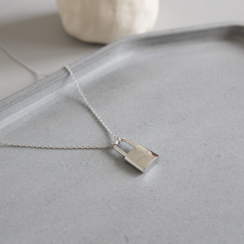 Freedom Schloss Halskette 925 Sterling Silber süß & modern