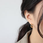 Lade das Bild in den Galerie-Viewer, Office Lady Semicircle 925 Sterling Silver Hoop Earrings
