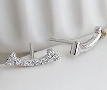Asymmetrische Smile Ohrstecker 925 Sterlingsilber Damen