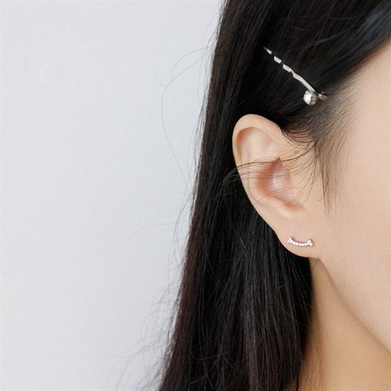 Asymmetrische Smile Ohrstecker 925 Sterlingsilber Damen