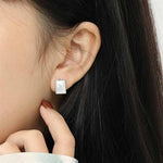 Lade das Bild in den Galerie-Viewer, Office Geometric Rectangle Shell 925 Sterling Silver Stud Earrings
