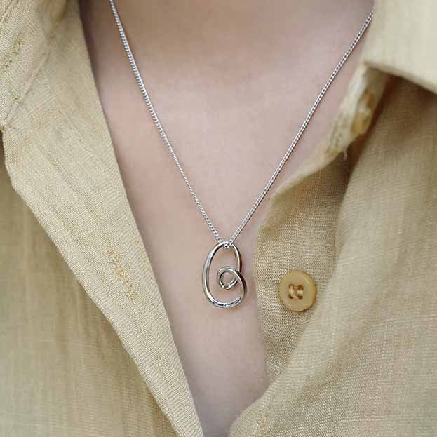 Simple Irregular Hollow Heart 925 Sterling Silver Necklace - SterlingSilberSchmuck