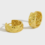 Lade das Bild in den Galerie-Viewer, Fashion Rhombus Patten Circles 925 Sterling Silver Huggie Hoop Earrings
