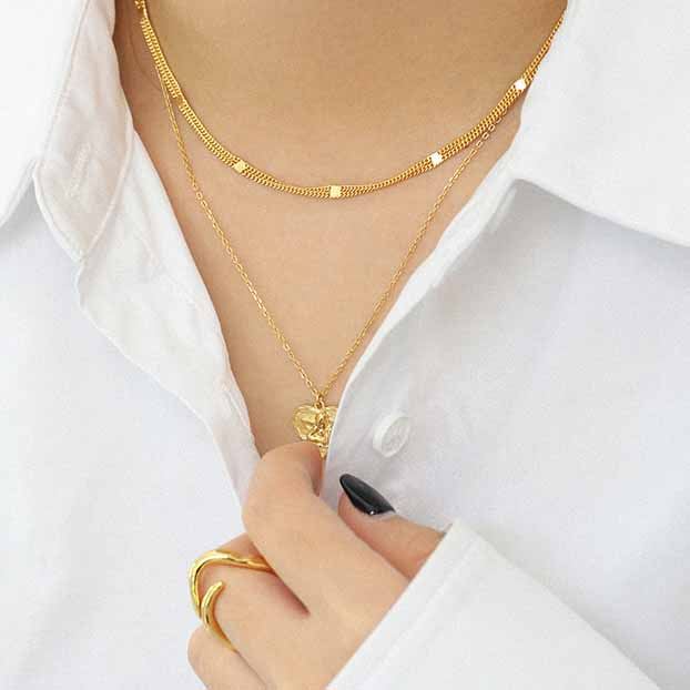 Doppelschicht Choker Halskette aus 925 Sterlingsilber von silverbene, elegant und modernes Design mit feinen Details.