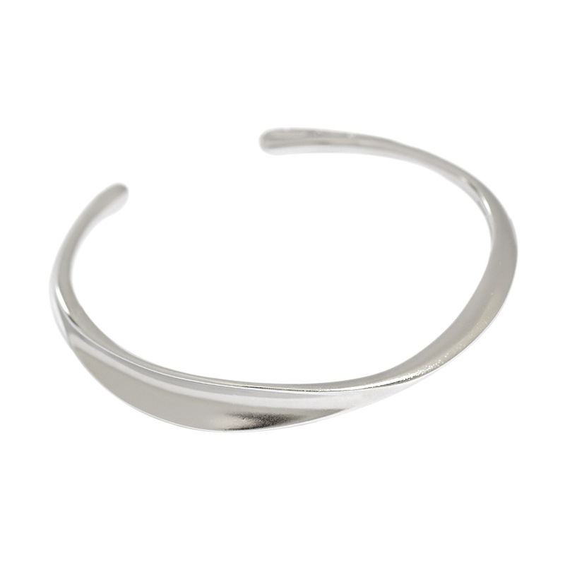 Verdrehter Offener Armreif aus 925 Sterlingsilber – Modern - SterlingSilberSchmuck