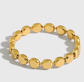 Geometric oblate bead ring in 925 silver by silverbene, showcasing a minimalist and elegant design.