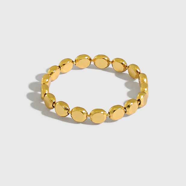 Geometric oblate bead ring in 925 silver with a minimalist and elegant design by silverbene.