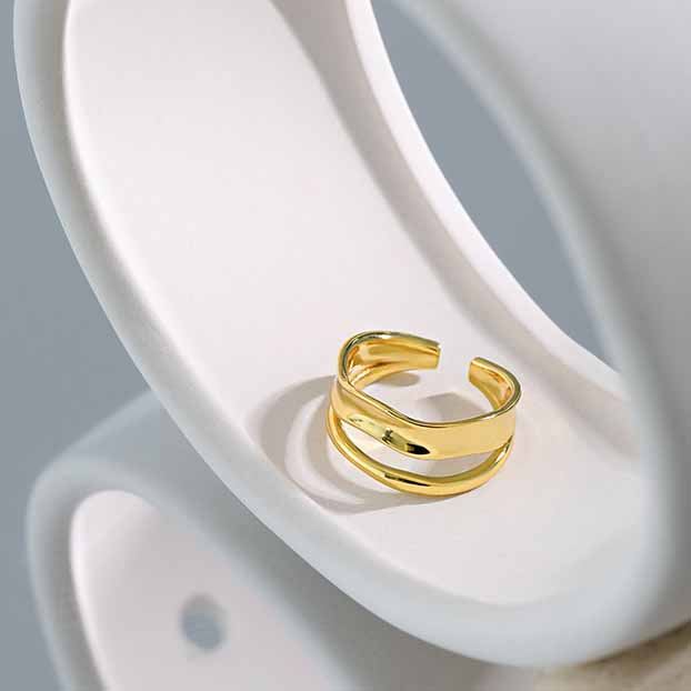 Adjustable double-layer lined ring in 925 sterling silver by silverbene, showcasing a sleek, modern design.