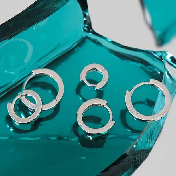Circle Huggie Ohrringe 925 Sterling Silber geometrisch minimal