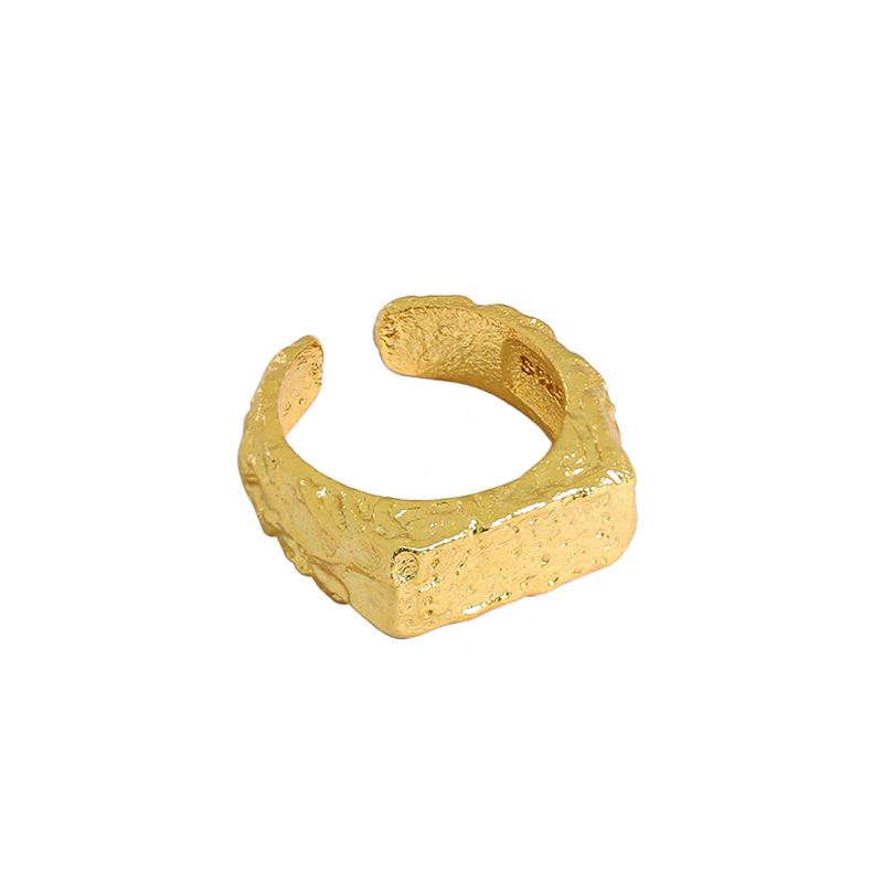 Silverbene verstellbarer Ring aus 925 Sterling Silber mit unregelmäßigem geometrischem Design.