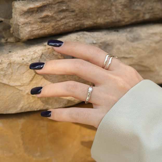 Unregelmäßiger CZ Ring 925 Sterling Silber verstellbar minimal