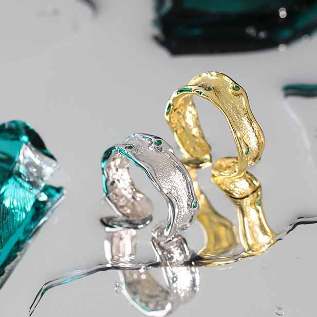 Unregelmäßiger Grüner CZ Ring aus 925 Sterlingsilber – Verstellbar - SterlingSilberSchmuck