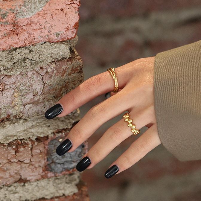 Adjustable Kreuzverwebung ring in 925 sterling silver by silverbene, showcasing intricate woven design.