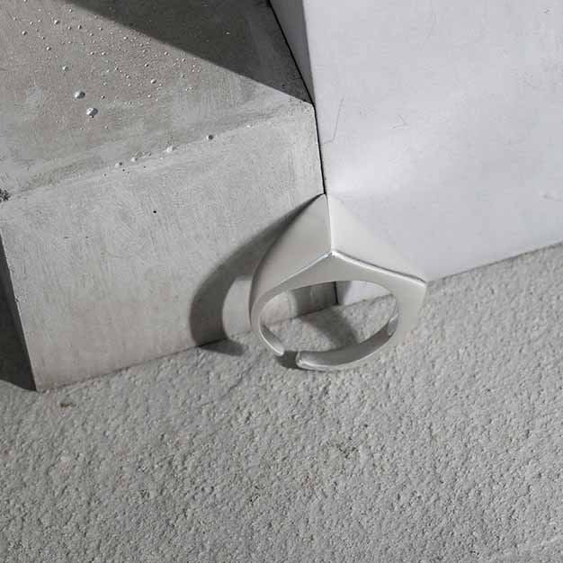 Unregelmäßiger Dreieck Ring 925 Sterling Silber verstellbar modern