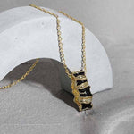 Lade das Bild in den Galerie-Viewer, Holiday Black Serpentine Snake 925 Sterling Silver Necklace
