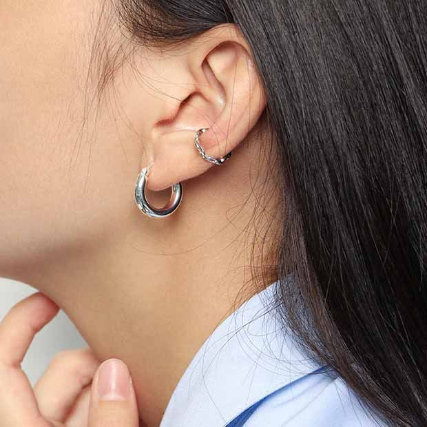 Minimalism Geometry Mini Circles 925 Sterling Silver Huggie Hoop Earrings - SterlingSilberSchmuck