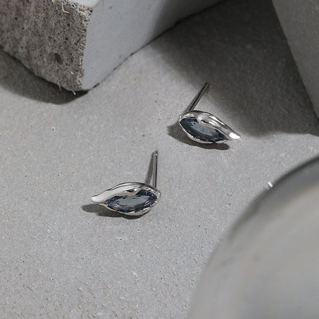 Mini Blue Waterdrop CZ 925 Sterling Silver Stud Earrings - SterlingSilberSchmuck