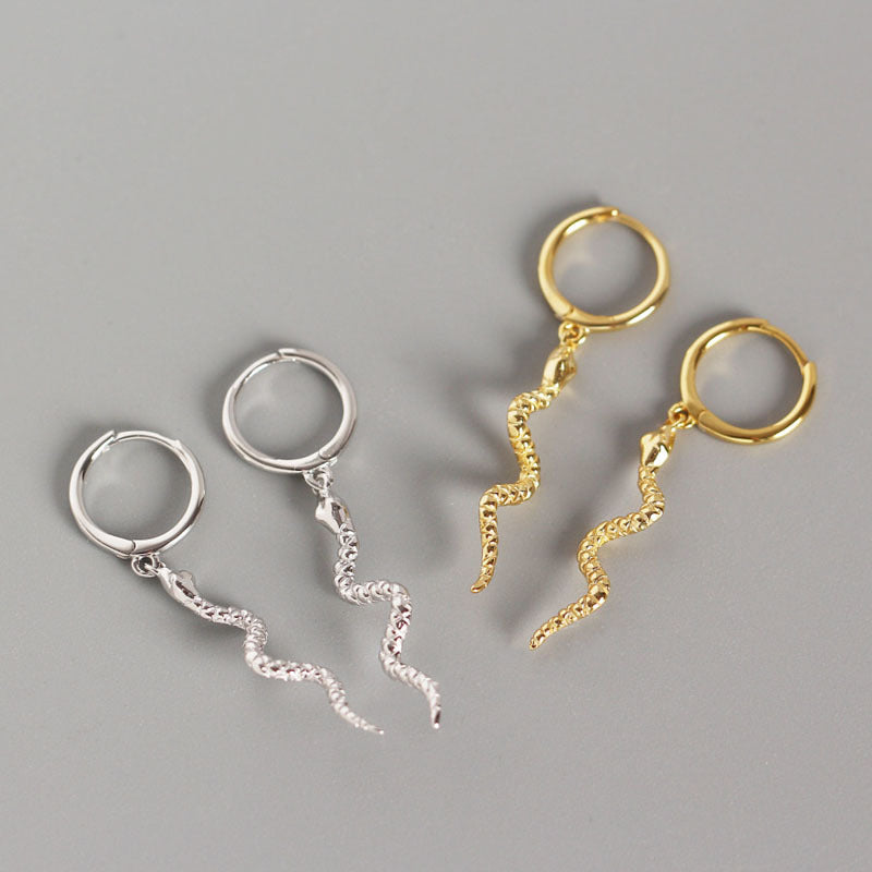 Schlangenwelle Hoop Ohrringe 925 Sterlingsilber Elegant