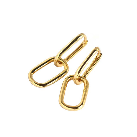 Geometric ellipse earrings in 925 sterling silver by Silverbene, showcasing a modern design and elegant shape.