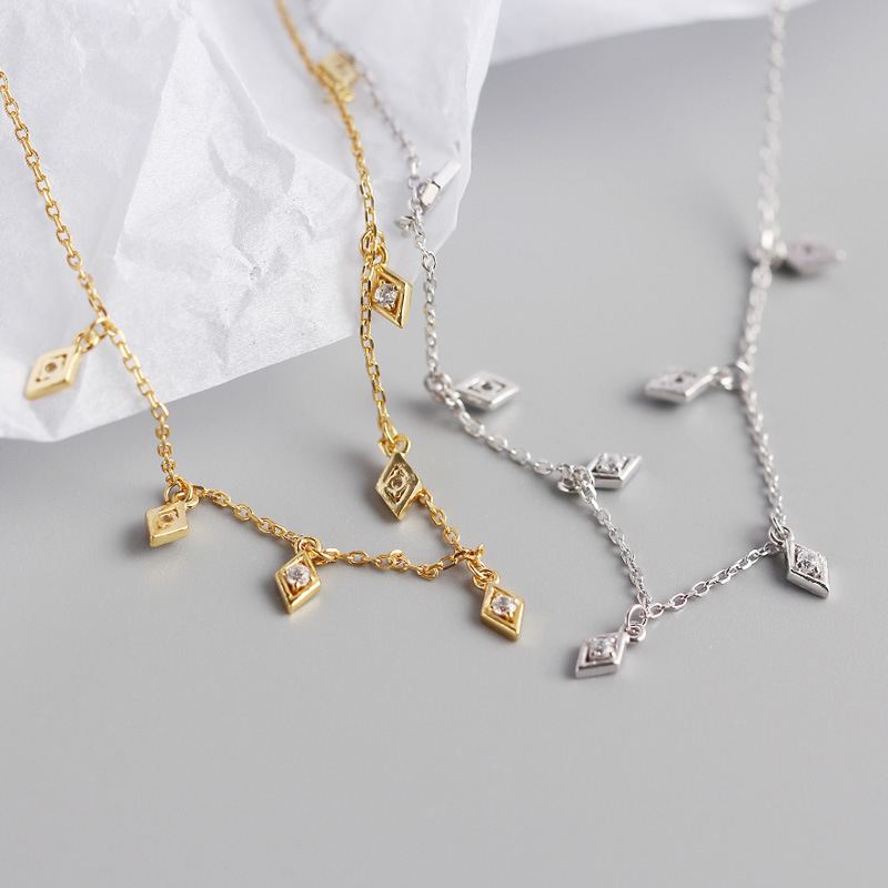 Elegante silberne Halskette mit geometrischem Rhombus-Design und Zirkonia, Sterling Silber 925 von silverbene