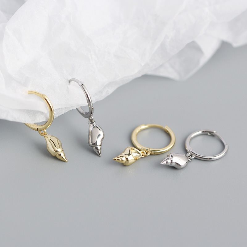 Silverbene Geometry Shell Conch Creolen aus 925er Sterling Silber, detailreiche Ohrschmuck mit geometrischem Design