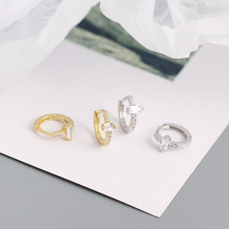 Silverbene Geometry CZ Rechteck Huggie Creolen aus 925er Silber, einfache und elegante Ohrschmuck-Designs