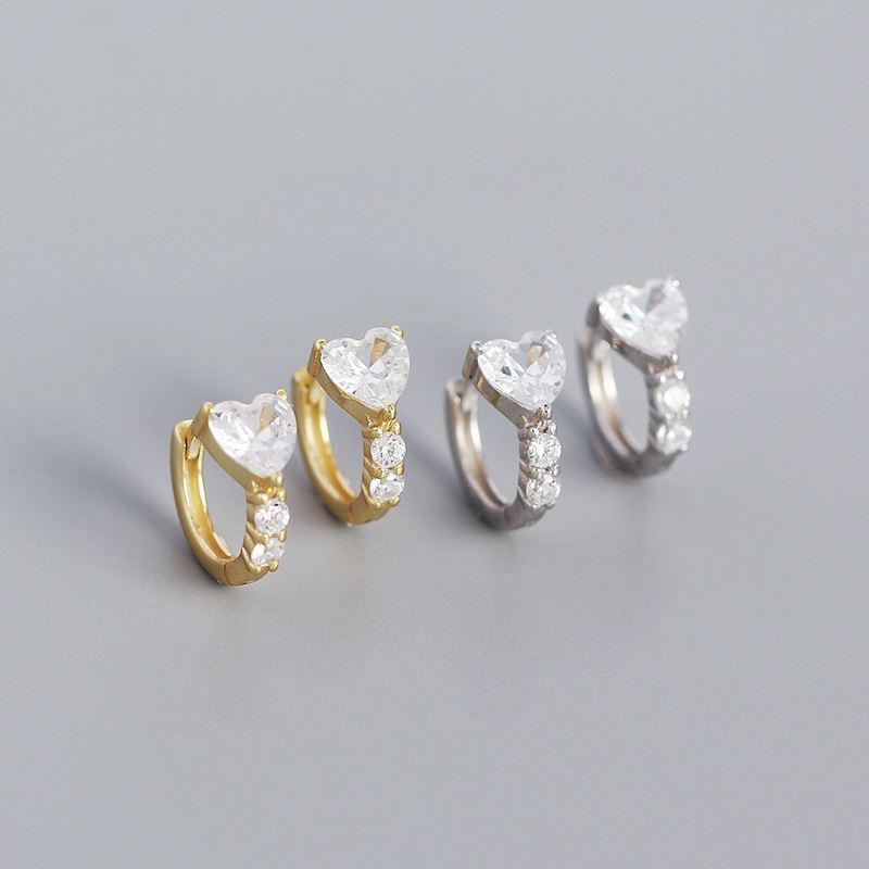 CZ Herz Hoop Ohrringe aus 925 Sterlingsilber – Mädchen - SterlingSilberSchmuck