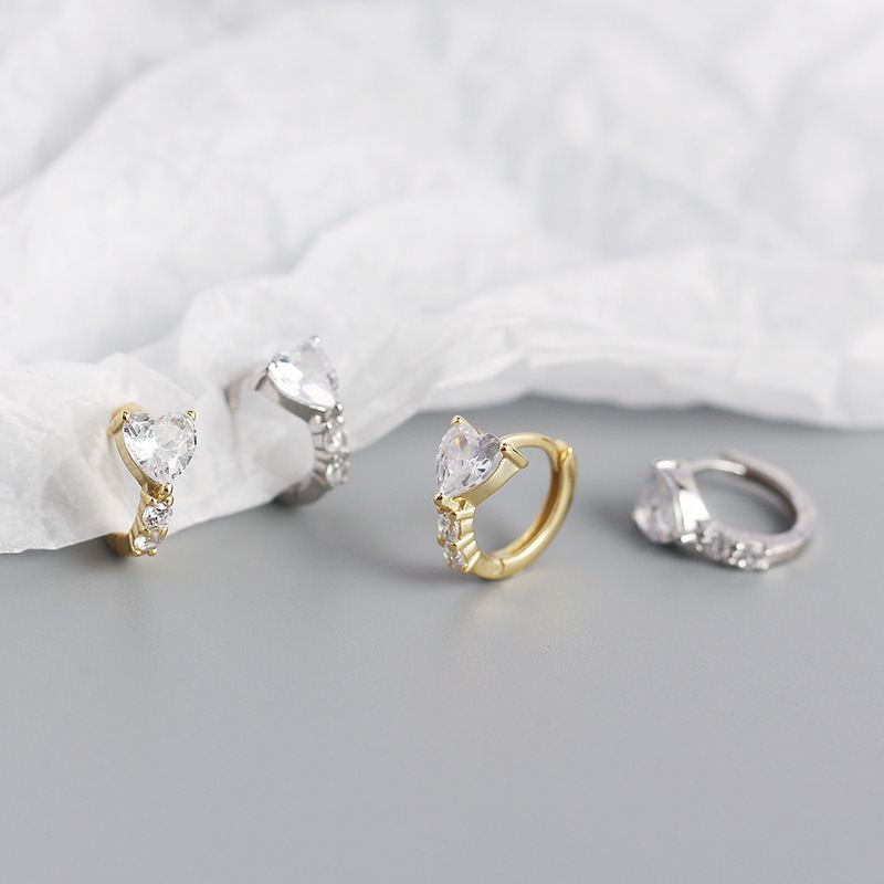 CZ Herz Hoop Ohrringe aus 925 Sterlingsilber – Mädchen - SterlingSilberSchmuck