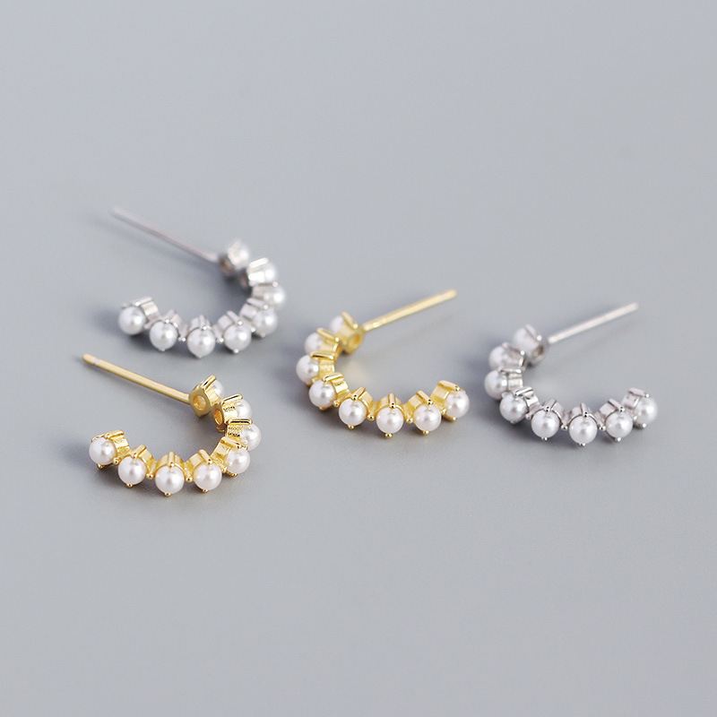 Silverbene Classic Shell Pearl Creolen aus 925er Sterling Silber in C-Form mit Muschelkern-Design