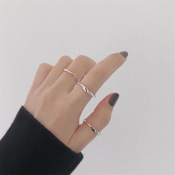 Minimalism Geometric Twisted 925 Sterling Silver Ring - SterlingSilberSchmuck