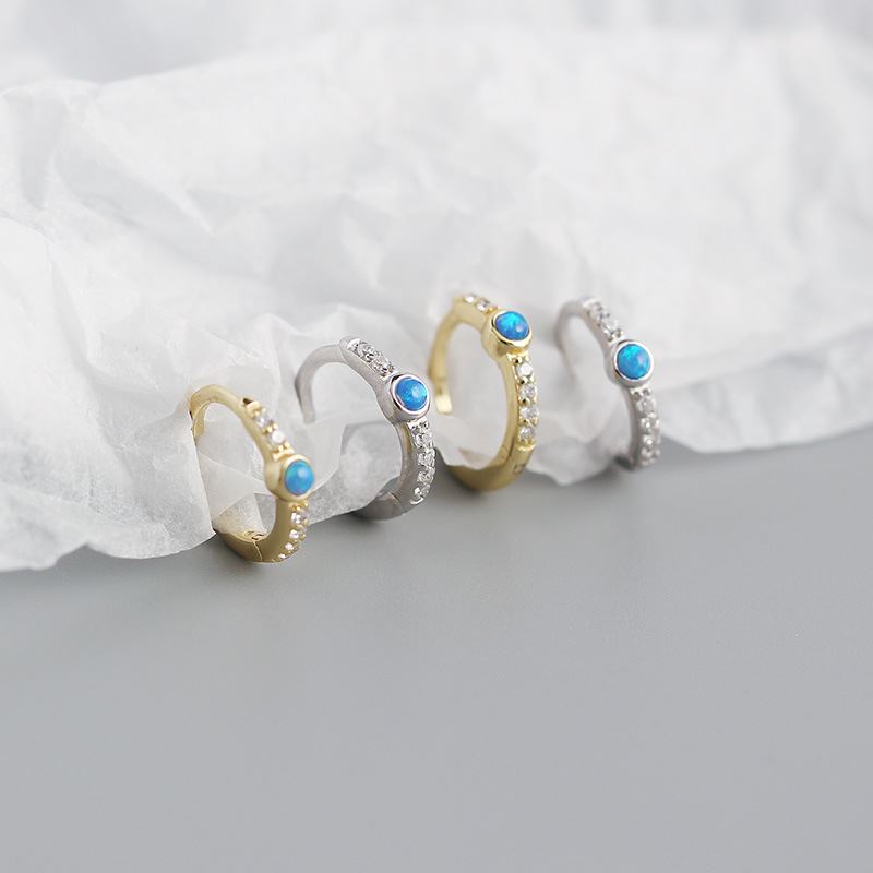 Blue Opal CZ Huggie Hoop Ohrringe 925 Sterlingsilber Elegant