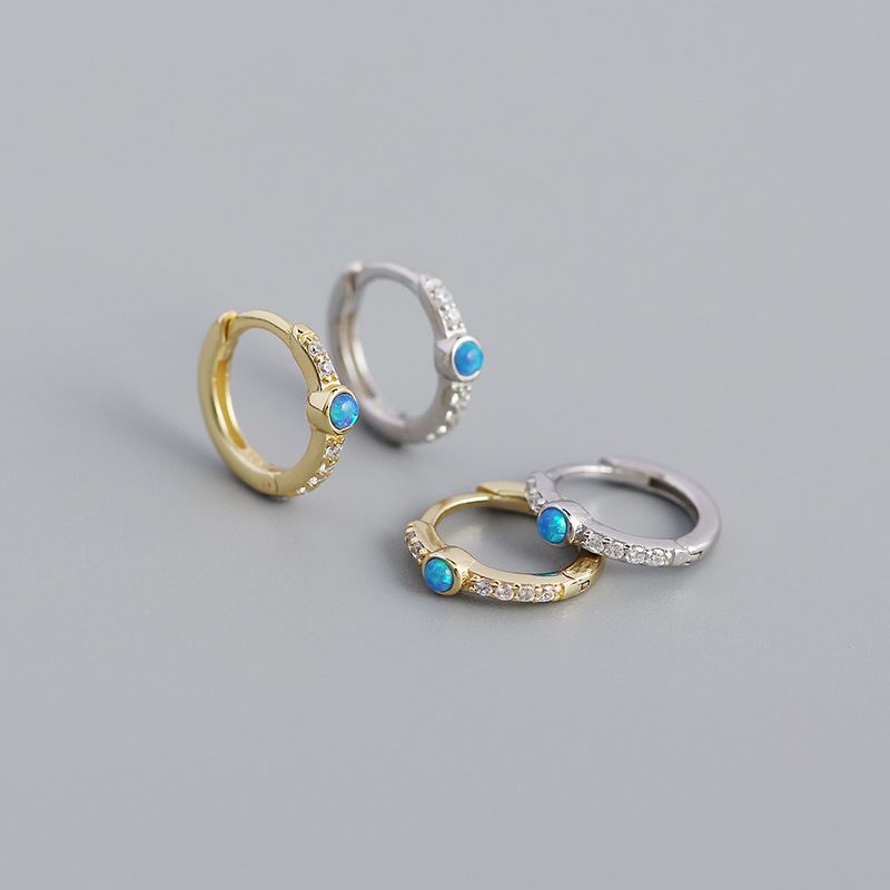 Blue Opal CZ Huggie Hoop Ohrringe 925 Sterlingsilber Elegant