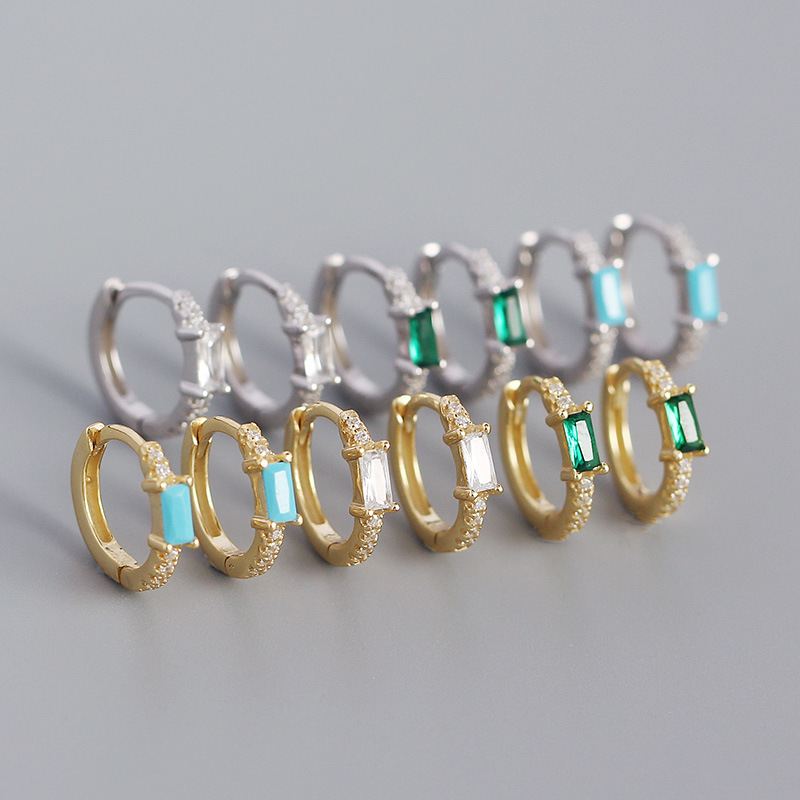 Rechteck CZ Huggie Hoop Ohrringe aus 925 Sterlingsilber – Geometrisch - SterlingSilberSchmuck