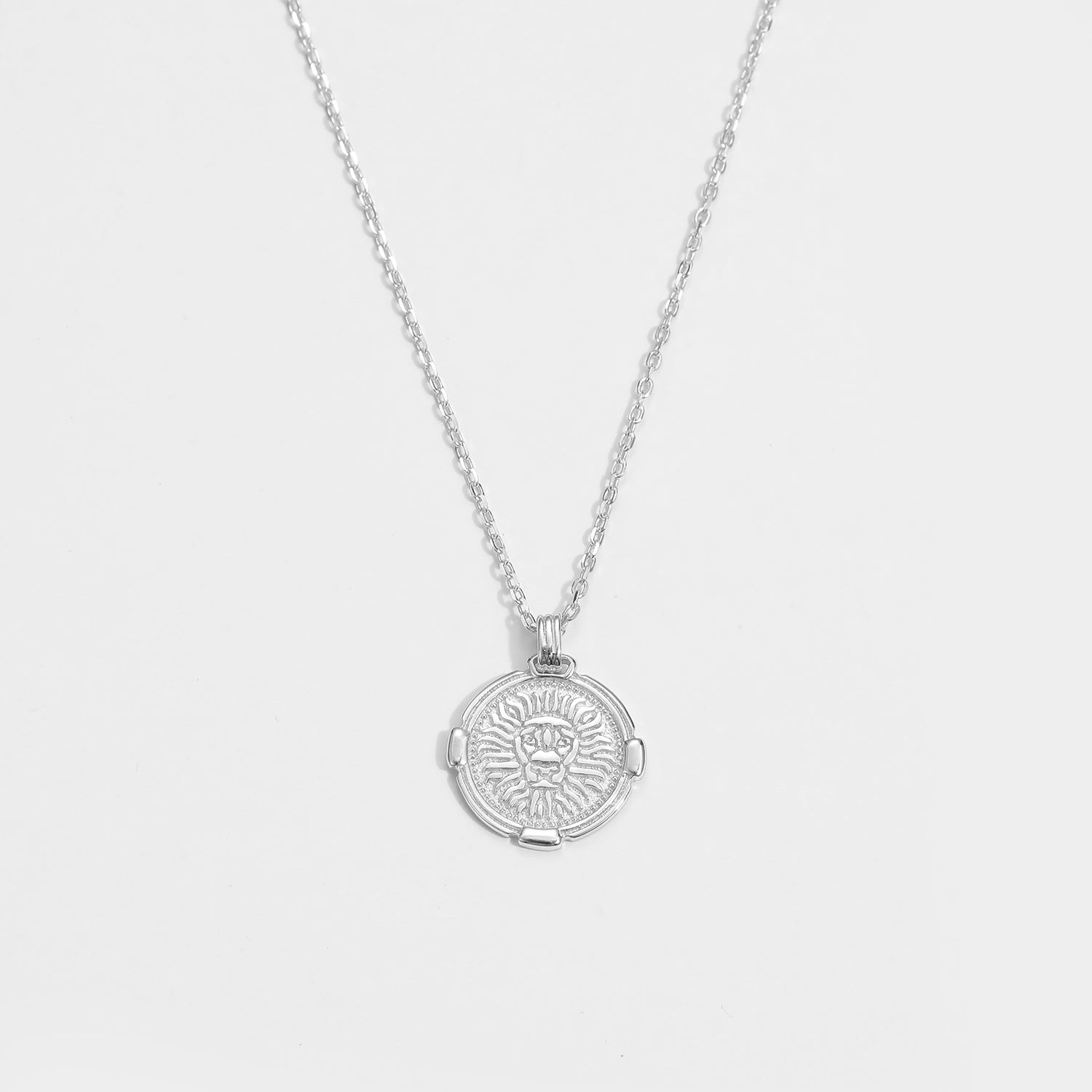 Gold 2D Löwe Halskette aus 925 Sterlingsilber – Vergoldet - SterlingSilberSchmuck